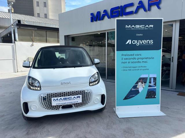 smart forTwo EQ Passion - foto 2 di 4