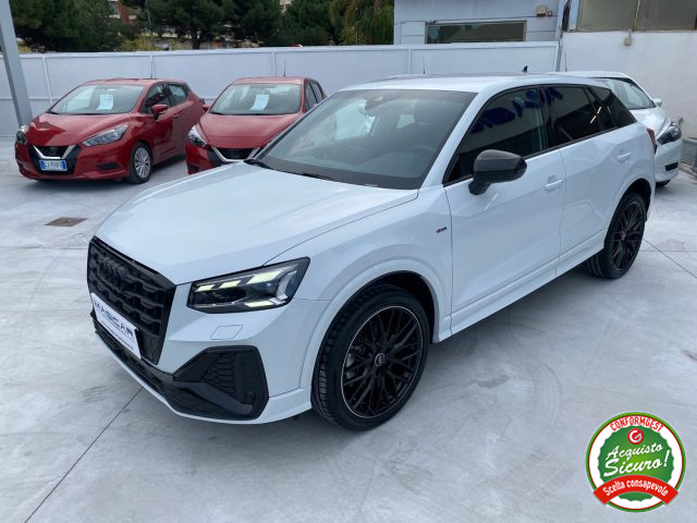 Audi Q2 30 TDI S tronic S-LINE Identity Black - foto 3 di 4