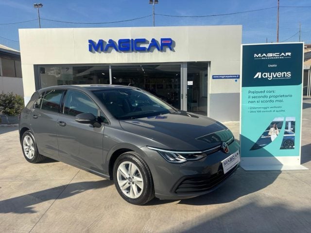 Volkswagen Golf 1.0 eTSI EVO DSG Life, del 2022, 87.000 km, in vendita a Palemo (PA)