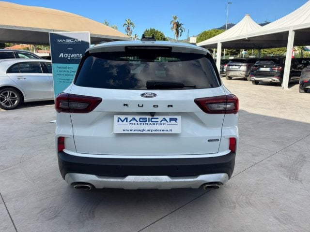Ford Kuga 2.5 Full Hybrid 183 CV CVT AWD Titanium - foto 4 di 4