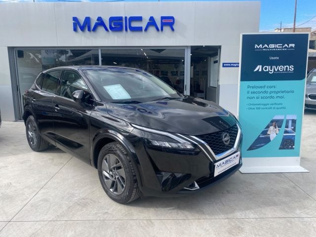 Nissan Qashqai MHEV 158 CV Xtronic Business, del 2023, 18.400 km, in vendita a Palemo (PA)