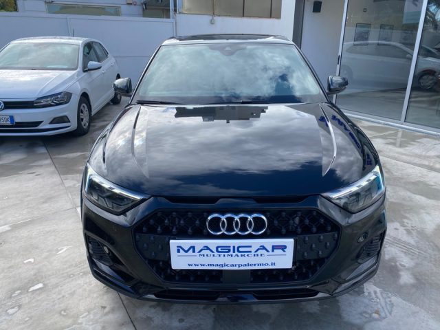 Audi A1 allstreet 35 TFSI S tronic Identity Contrast - foto 2 di 4