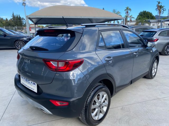 Kia Stonic 1.0 T-GDi 100 CV MHEV MT Urban Special Edition - foto 4 di 4