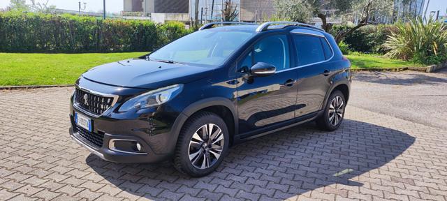 Peugeot 2008 1� serie PureTech 82 Allure - foto 2 di 4