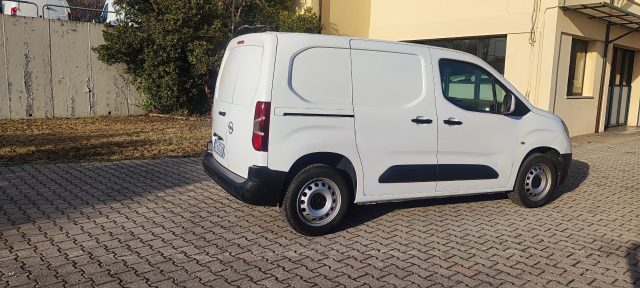 Opel Combo Cargo 1.5 Diesel 130CV S&S PC 650kg Edition - foto 3 di 4