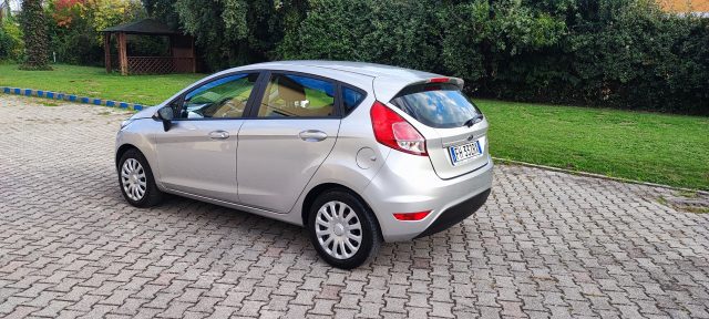 Ford Fiesta 1.2 82 CV 5 porte Titanium - foto 3 di 4