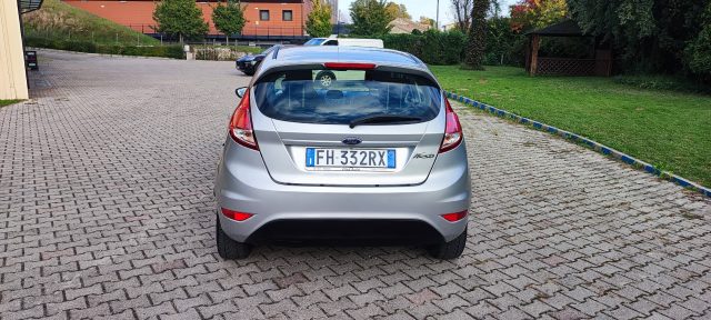Ford Fiesta 1.2 82 CV 5 porte Titanium - foto 4 di 4