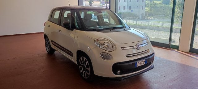 Fiat 500L 1.4 95 CV Lounge, del 2012, 85.000 km, in vendita a Fonte (TV)