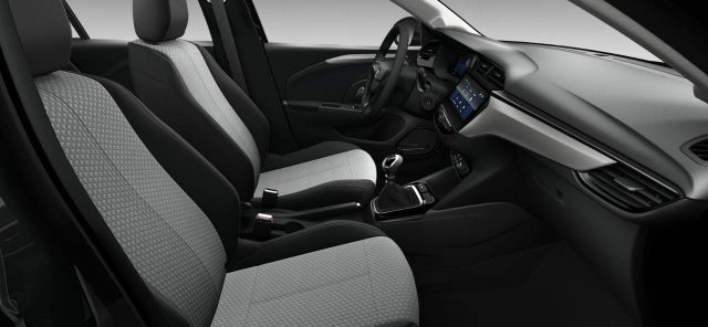 Opel Corsa 1.2 100 CV Edition, del 2024, in vendita a Valdobbiadene (TV)
