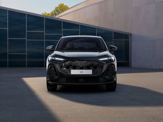 Audi Q5 TDI 150 kW mHEV+ S tronic quattro S line edition km 0 a VALDOBBIADENE
