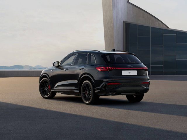 Audi Q5 TDI 150 kW mHEV+ S tronic quattro S line edition, del 2025, 1 km, in vendita a Valdobbiadene (TV)