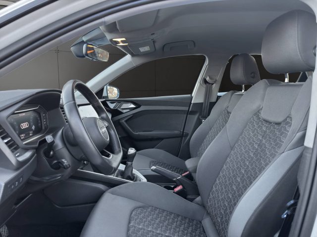 Audi A1 SPB 30 TFSI S line edition, del 2025, 22.131 km, in vendita a Valdobbiadene (TV)
