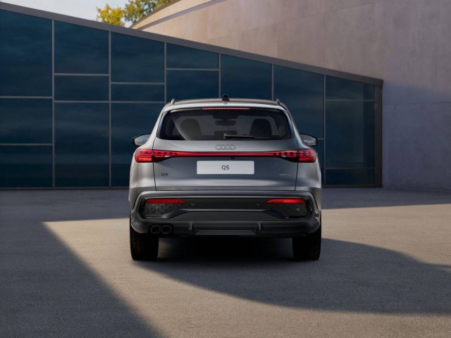 Audi Q5 TDI 150 kW mHEV+ S tronic quattro S line edition, del 2025, 1 km, in vendita a Valdobbiadene (TV)