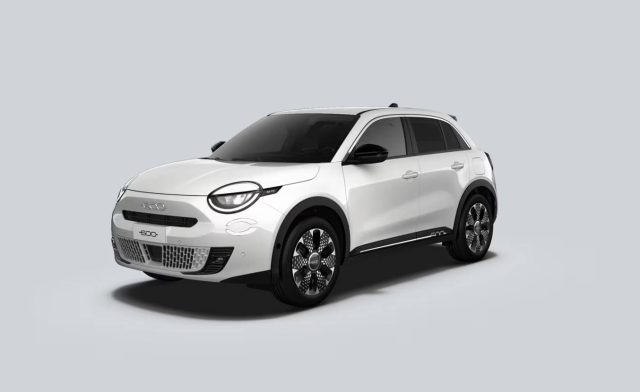 Fiat 600 Hybrid 145 CV DCT MHEV La Prima II km 0 a VALDOBBIADENE