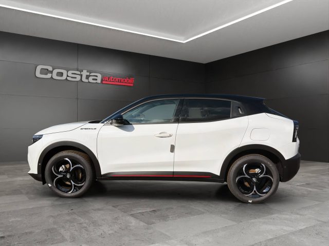 Alfa Romeo Junior 1.2 136 CV Hybrid eDCT6 Speciale km 0 a VALDOBBIADENE