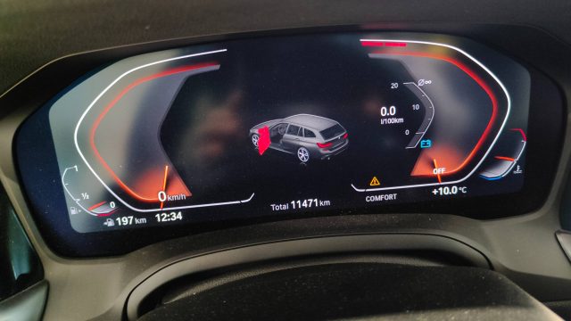 BMW 320 i Touring Msport usato a VALDOBBIADENE