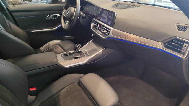 BMW 320 i Touring Msport usato a VALDOBBIADENE
