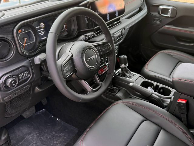 Jeep Wrangler Unlimited 2.0 Turbo Rubicon - foto 3 di 4