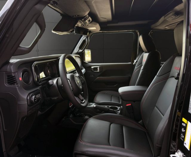 Jeep Wrangler Unlimited 2.0 Turbo Rubicon - foto 4 di 4