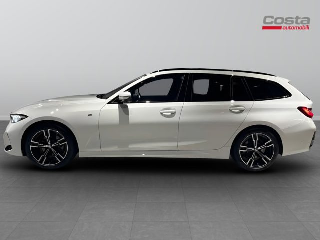 BMW 320 d 48V xDrive Touring Msport - foto 3 di 4