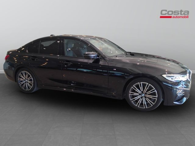 BMW 318 d 48V Msport - foto 4 di 20