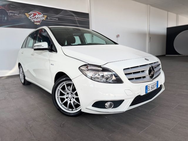 Mercedes-Benz B 200 CDI BlueEFFICIENCY Premium - foto 3 di 4
