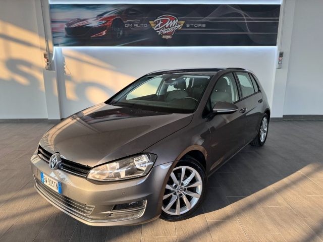 Volkswagen Golf 2.0 TDI DSG 5p. Highline BlueMotion Technology - foto 2 di 4