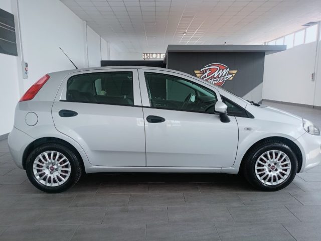 Fiat Punto 1.3 MJT II 75 CV 5 porte Lounge - foto 4 di 4