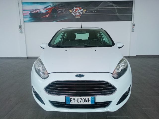 Ford Fiesta 1.5 TDCi 75CV 3 porte Business - foto 2 di 4