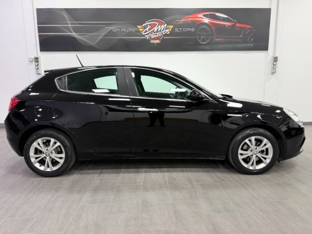 Alfa Romeo Giulietta 1.4 Turbo 120 CV Distinctive - foto 4 di 4