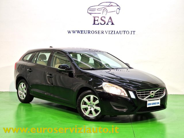 Volvo V60 T3 Powershift Kinetic usato a BRESCIA