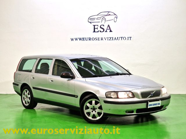 Volvo V70 2.4 D5 20V cat, del 2002, 310.000 km, in vendita a Brescia (BS)