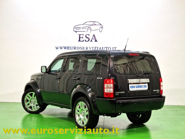 Dodge Nitro 4.0 R/T 4WD - foto 4 di 4