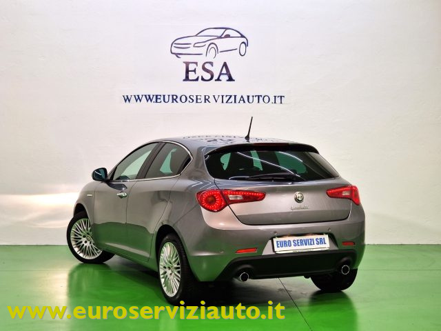 Alfa Romeo Giulietta 2.0 JTDm-2 170 CV Distinctive - foto 4 di 4