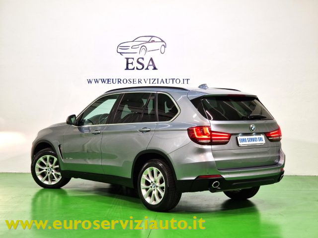 BMW X5 xDrive25d Business - foto 4 di 4
