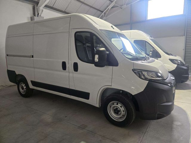 Peugeot Boxer Boxer 33 L2H2 2.2 diesel 140cv S&S - foto 3 di 4