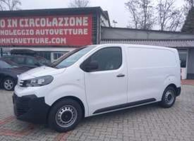 Peugeot Expert Expert 1.5 diesel 120cv con PACK SURROUND VIEW km 0 a ABBIATEGRASSO