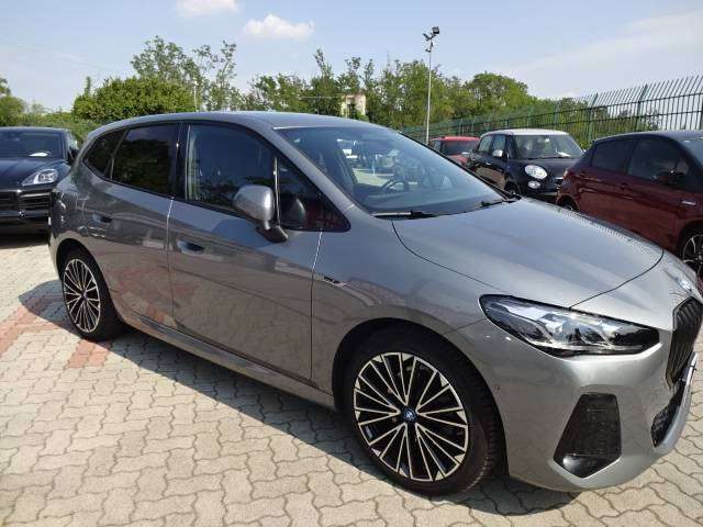 BMW 225 Serie 225e Active Tourer xdrive Msport auto Plug-i - foto 4 di 4