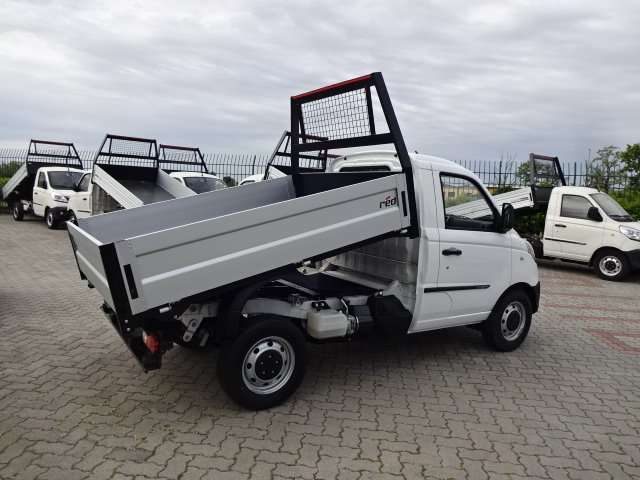 Piaggio Porter NUOVO PORTER NP6 CASSONE 2200 RIBALTABILE MY 2026 usato a ABBIATEGRASSO