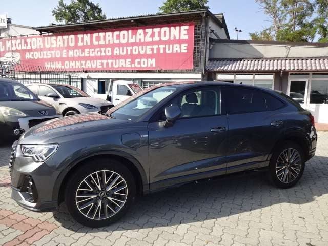 Audi Q3 Sportback 45 PLUG-IN 1.4 TFSI-E S line edition s-t usato a ABBIATEGRASSO