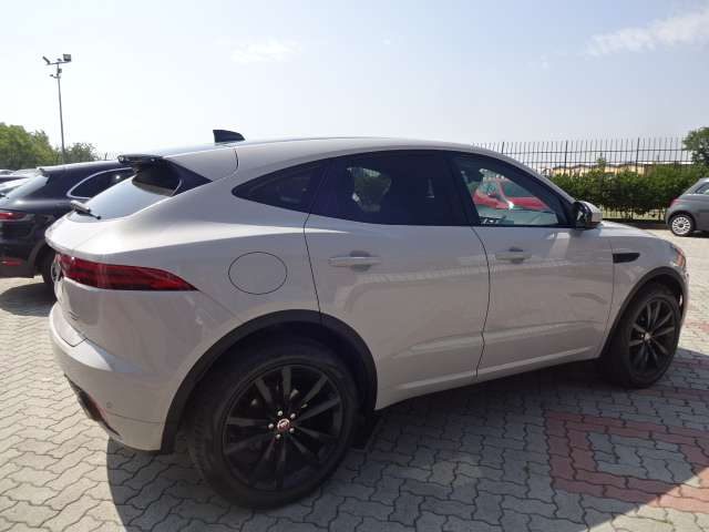 Jaguar E-Pace 2.0d i4 R-Dynamic awd 180cv auto IVA ESPOSTA - foto 4 di 4