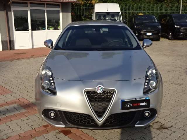Alfa Romeo Giulietta III 1.4 t. Super 120cv ADATTA X NEOPATENTATI - foto 2 di 4