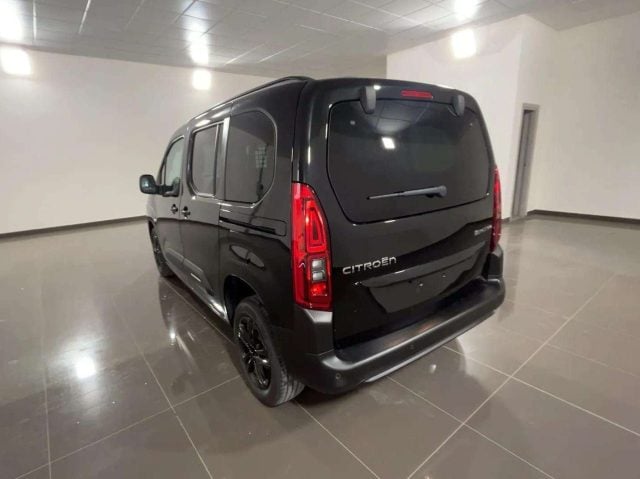 Citroen Berlingo Berlingo EAT8 1.5 bluehdi Autocarro 5 posti Automa - foto 3 di 4