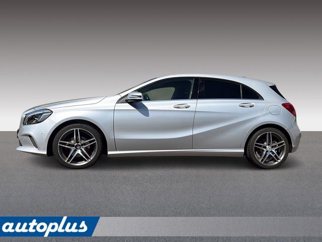 Mercedes-Benz A 200 D Urban 4 Matic - foto 4 di 4