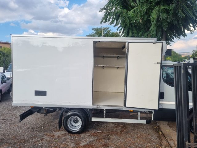 Iveco Daily 60C15 BTOR 3.0 CELLA ISOTERMICA usato a POTENZA