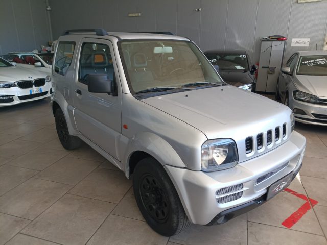 Suzuki Jimny 1.3i 16V cat 4WD JLX usato a POTENZA
