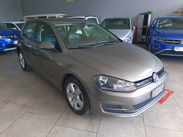Volkswagen Golf 1.4 TGI DSG 5p. Highline BlueMotion - foto 3 di 4