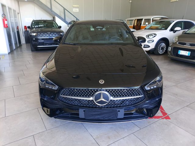 Mercedes-Benz CLA 180 d Automatic AMG Line Premium Plus - foto 2 di 4