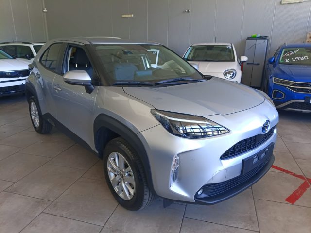 Toyota Yaris Cross 1.5 Hybrid 5p. E-CVT Active - foto 3 di 21