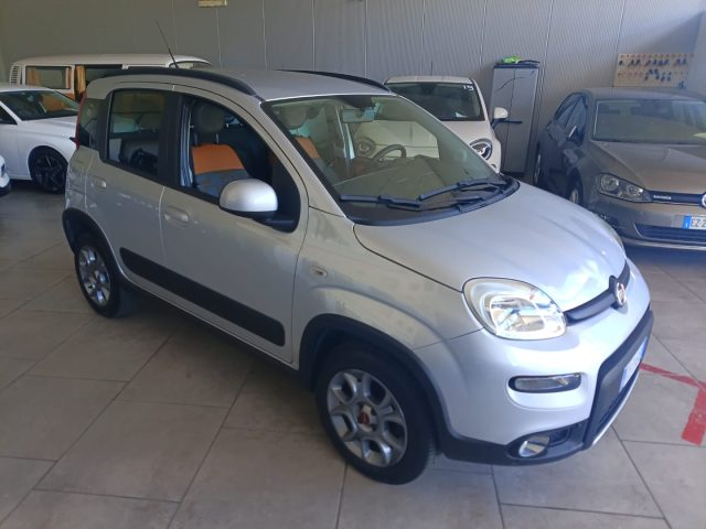 Fiat Panda 0.9 TwinAir Turbo S&S 4x4 - foto 2 di 4